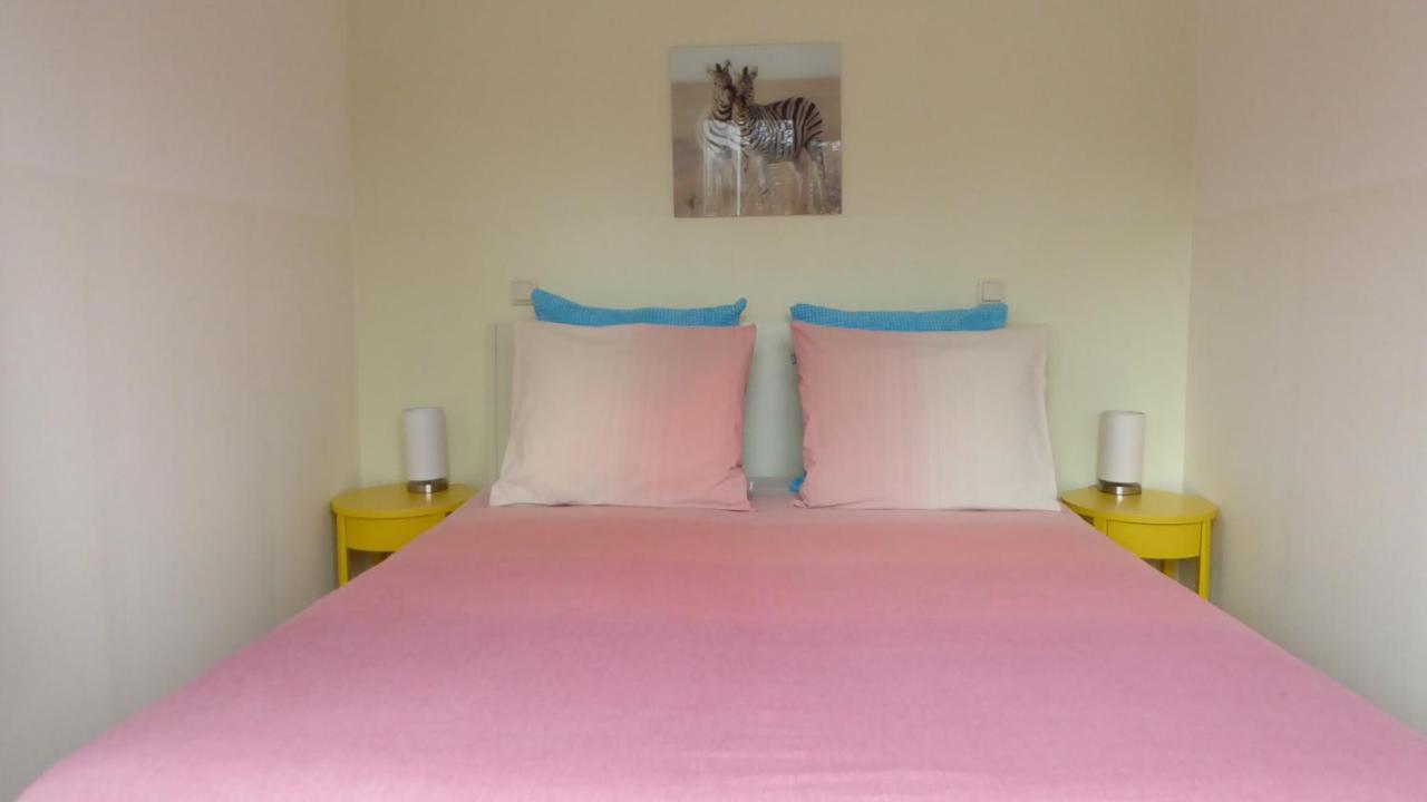 شقة Houseboat In The Center, 5 Min Walk To Tropical Museum, Free Wifi! أمستردام المظهر الخارجي الصورة